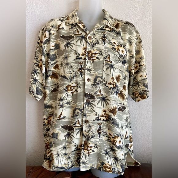 Tommy Bahama Set of Four Shirts 100% Silk Medium. - Picture 2 of 13